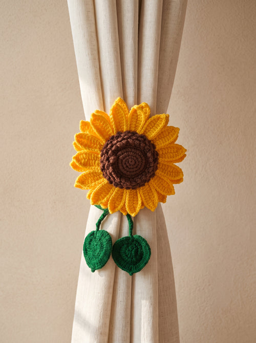 Crochet Curtain Tie 'Let the Sunshine In' by Looped Little Things