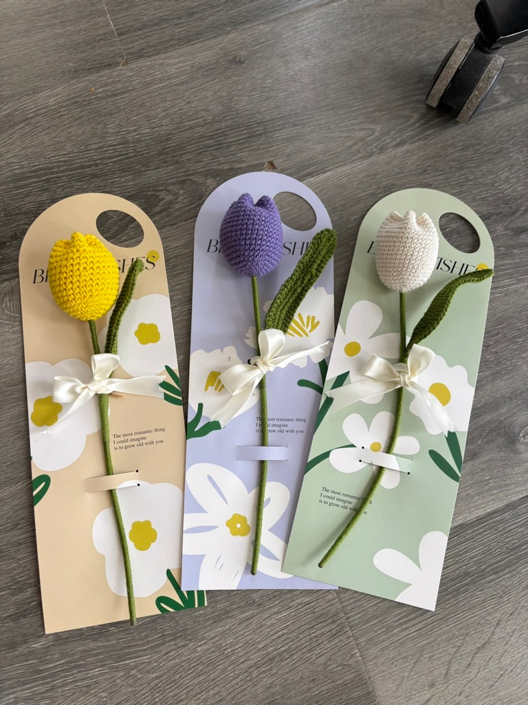 Crochet Single Stem Flower Gift Card Set — 'Stalk of the Town' by Looped Little Things, view 4
