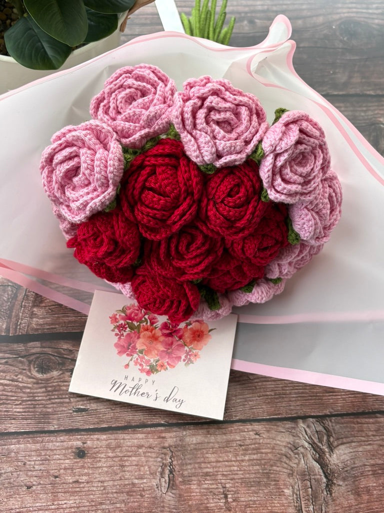 Crochet Pink & Red Rose Heart Bouquet — You Rose the Bar