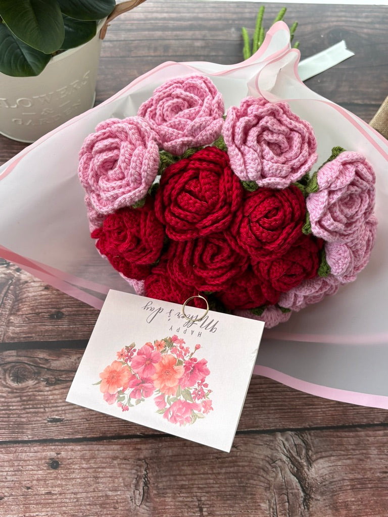 Crochet Pink & Red Rose Heart Bouquet — You Rose the Bar