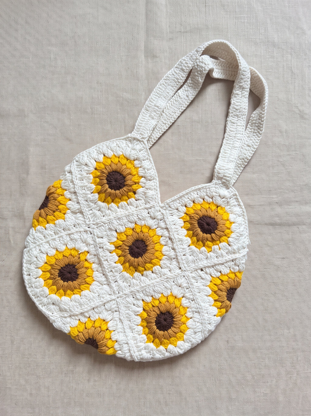 Crochet Sunflower Tote 'Sunflower Power' by Looped Little Things