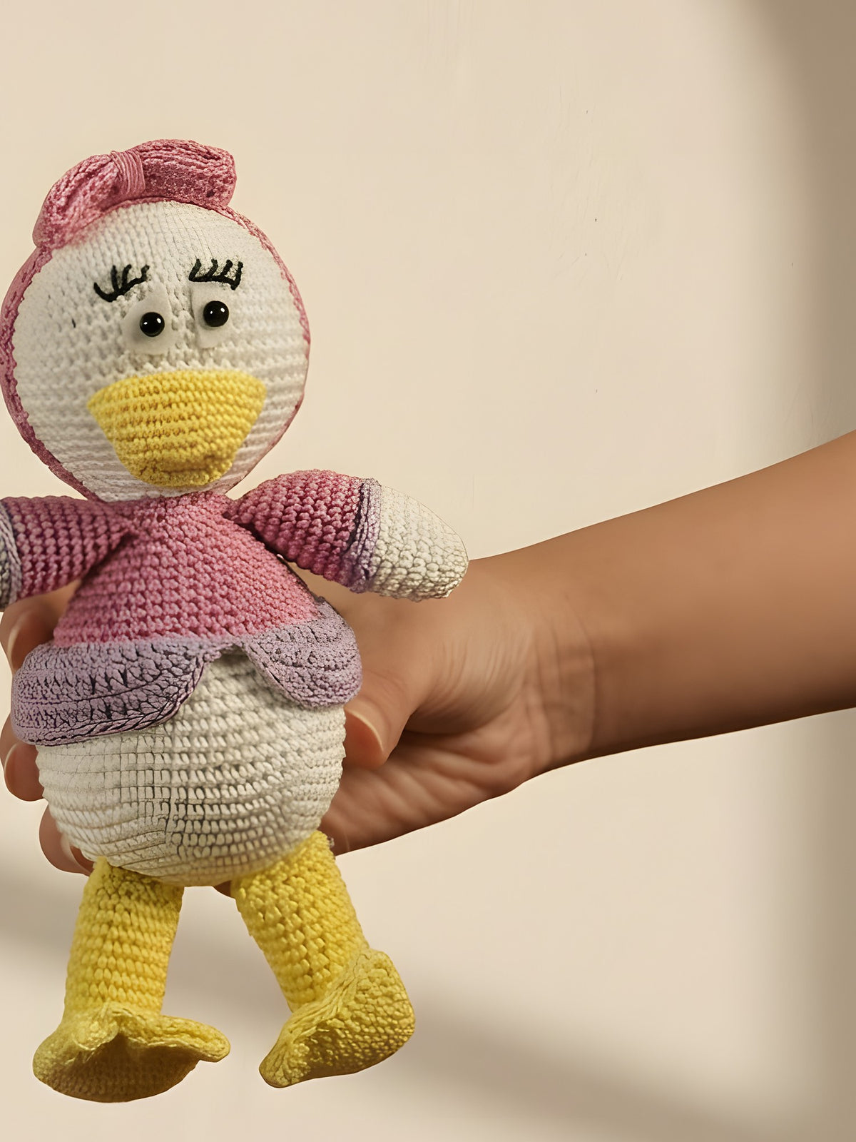 Macramé Duck 'Millie Quackers' by Looped Little Things, close-up