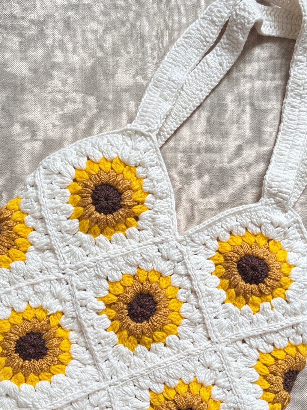 Macramé Sunflower Tote Sunflower Power by Looped Little Things, close-up
