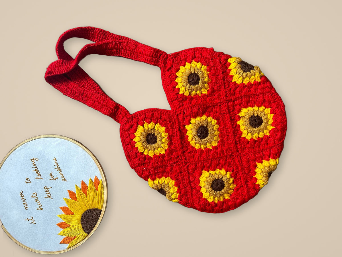 Macramé Sunflower Tote 'Sunflower Power' in Red by Looped Little Things
